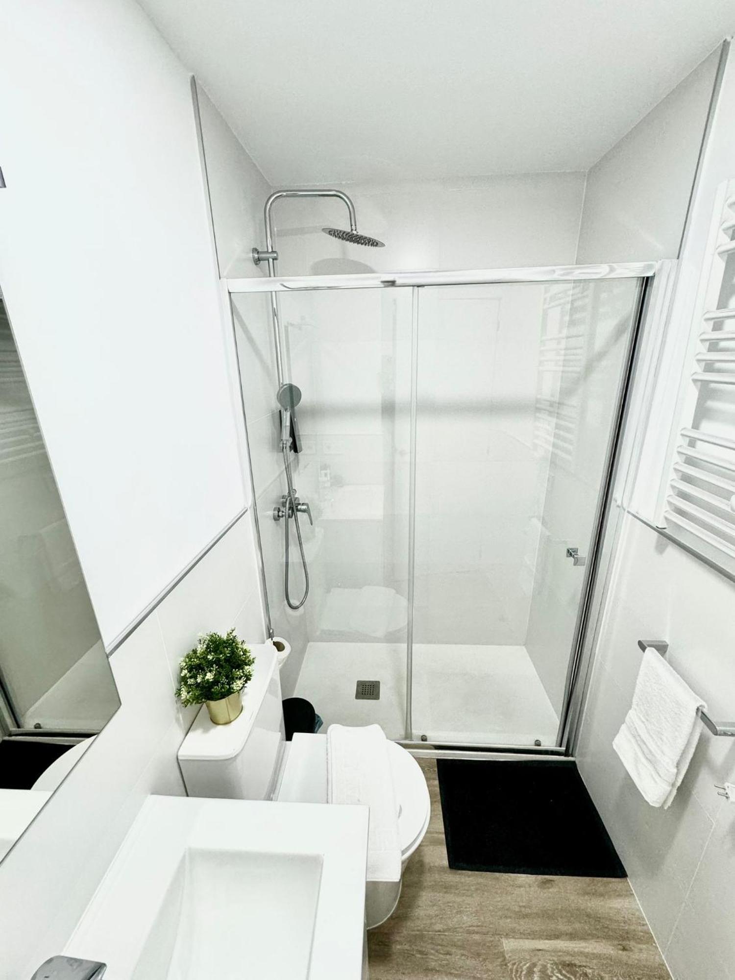 Apartamentos Madrid Connection - Universidad By Oshun Apartments Exteriör bild