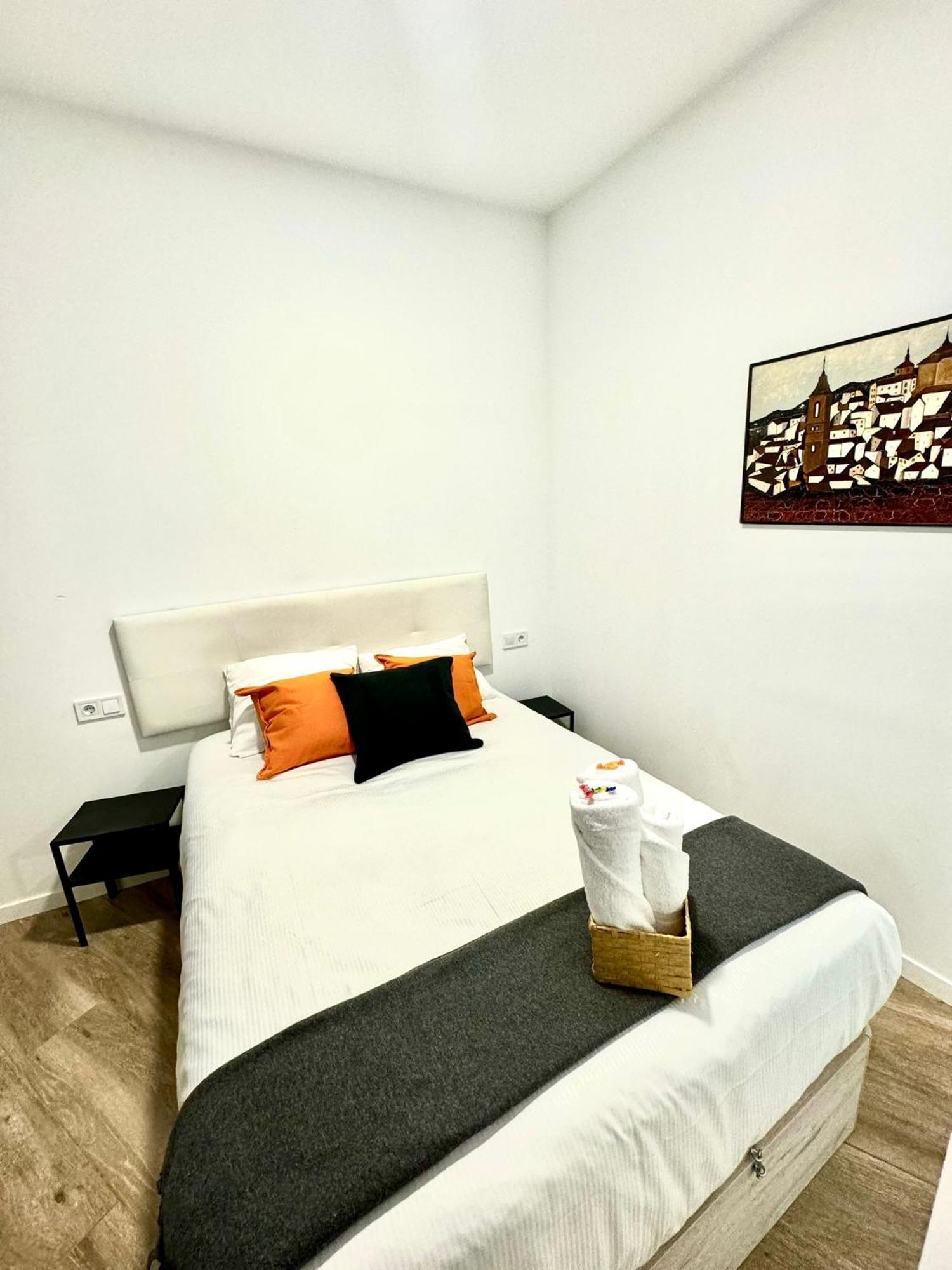 Apartamentos Madrid Connection - Universidad By Oshun Apartments Exteriör bild