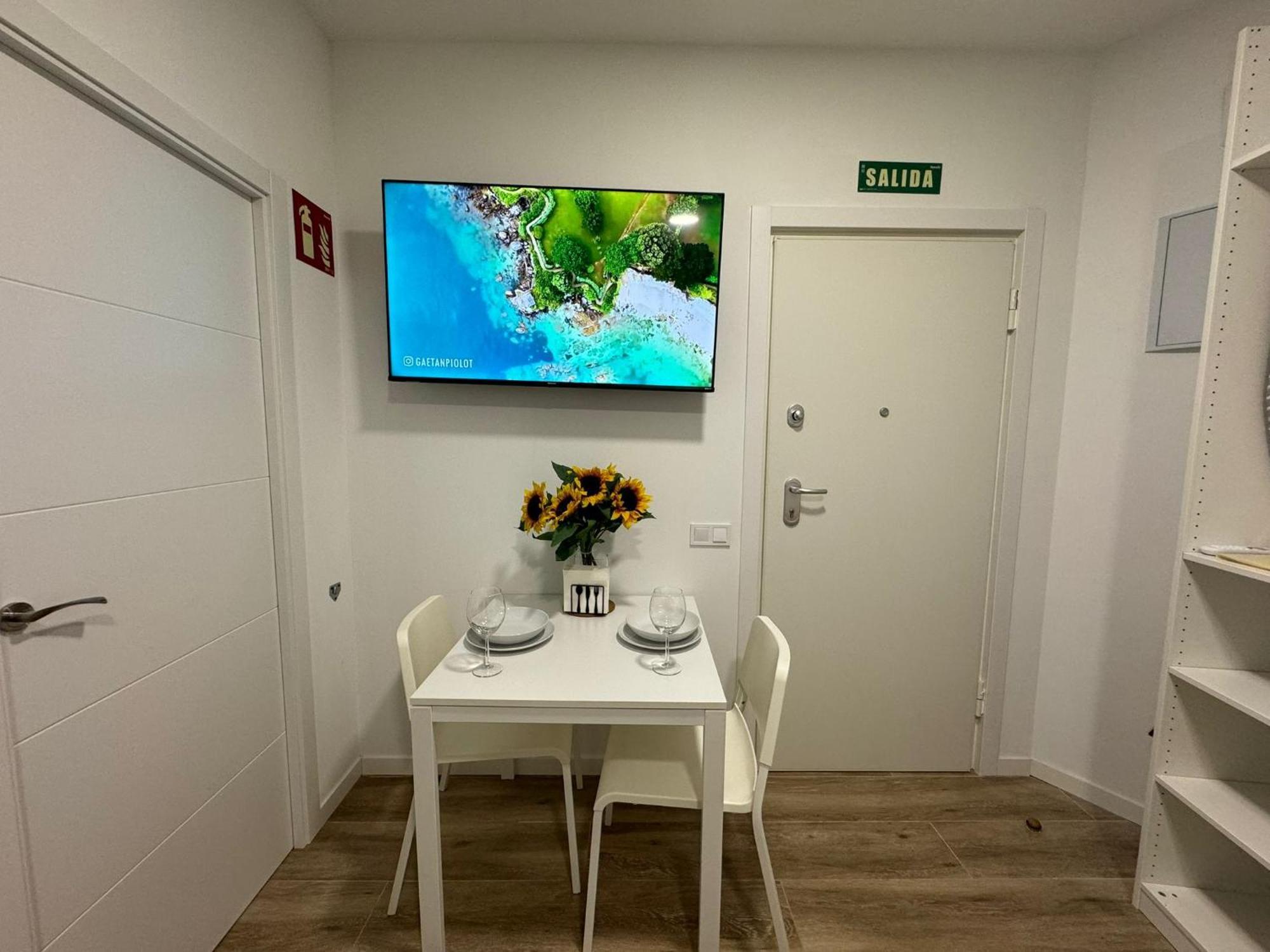 Apartamentos Madrid Connection - Universidad By Oshun Apartments Exteriör bild