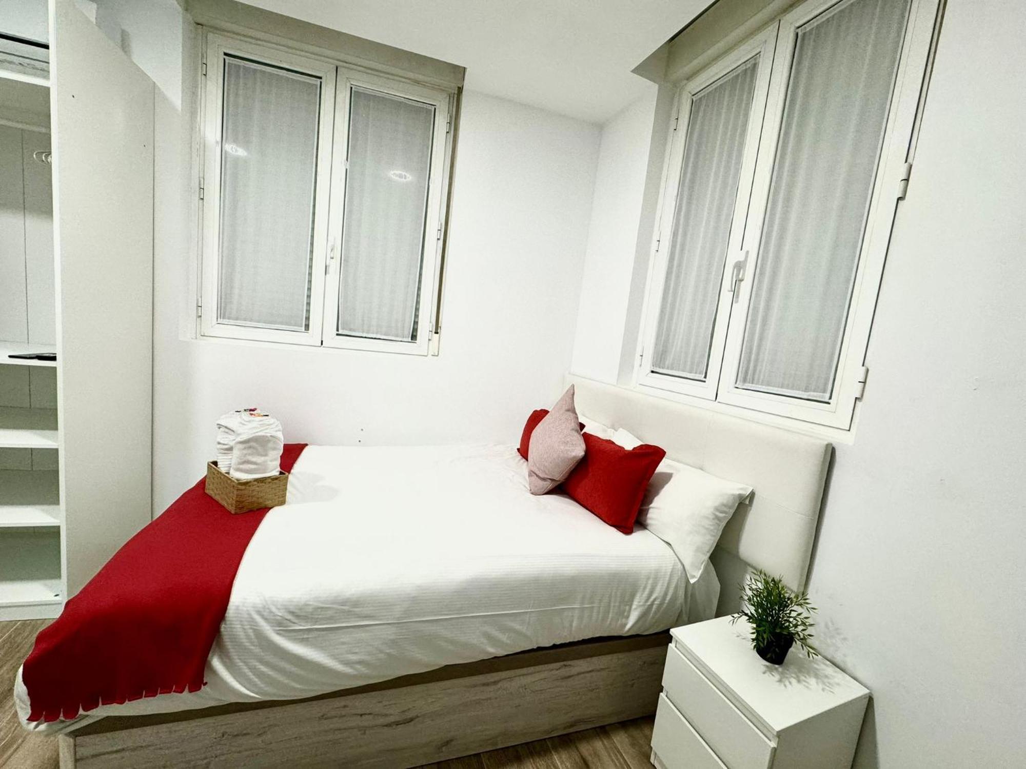 Apartamentos Madrid Connection - Universidad By Oshun Apartments Exteriör bild