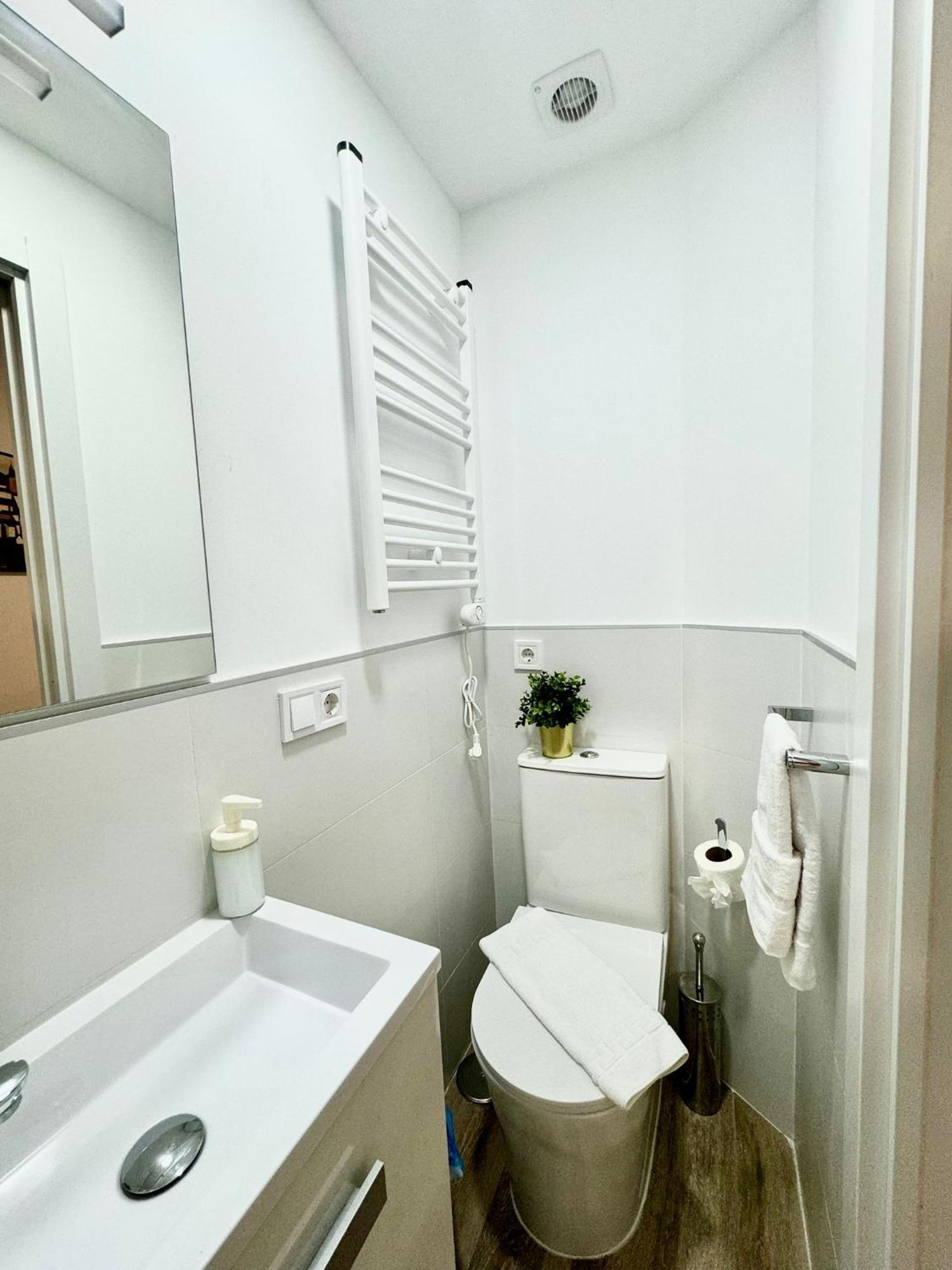 Apartamentos Madrid Connection - Universidad By Oshun Apartments Exteriör bild